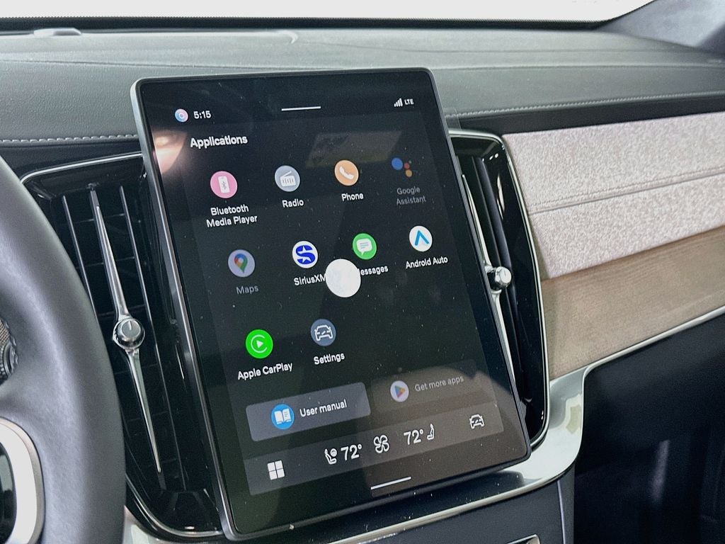 2026 Volvo XC90 B5 Plus