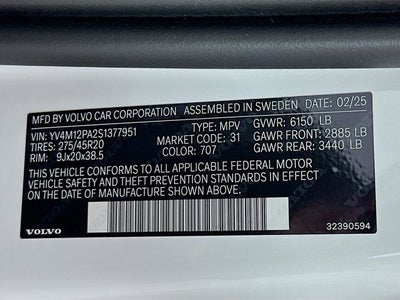 2025 Volvo XC90 Core