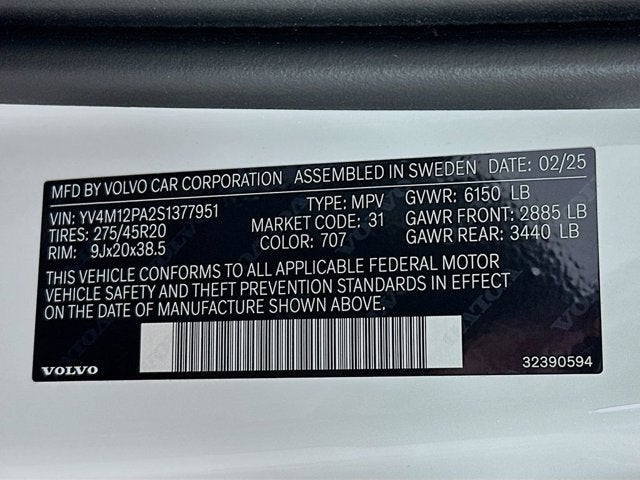 2025 Volvo XC90 Core