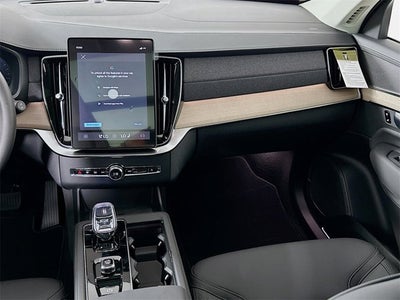 2026 Volvo XC90 Plus