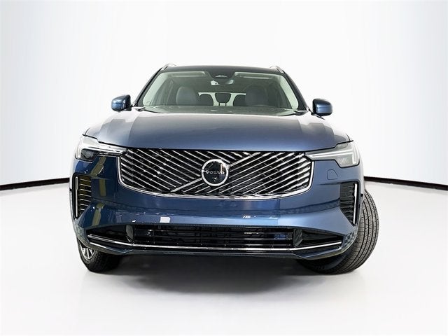 2026 Volvo XC90 Plus