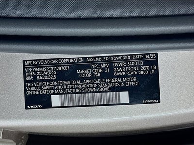 2026 Volvo XC60 Plus