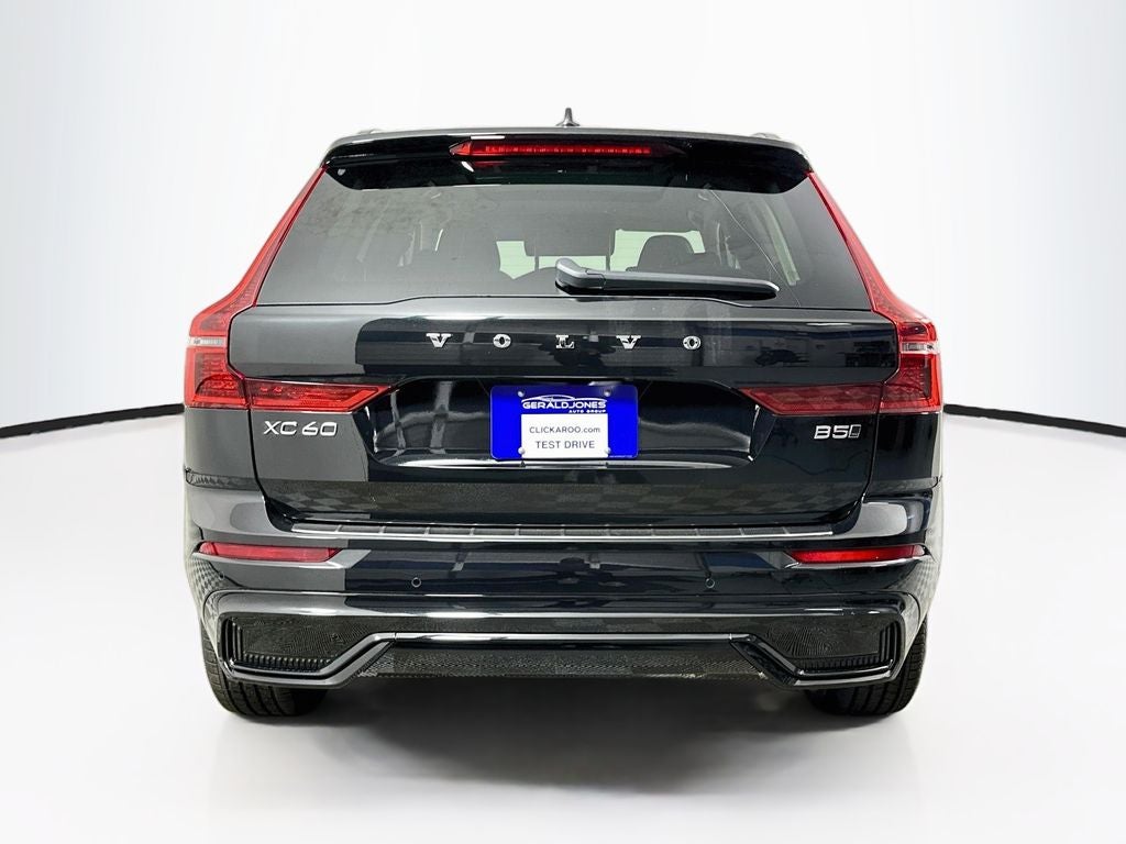 2026 Volvo XC60 B5 Plus