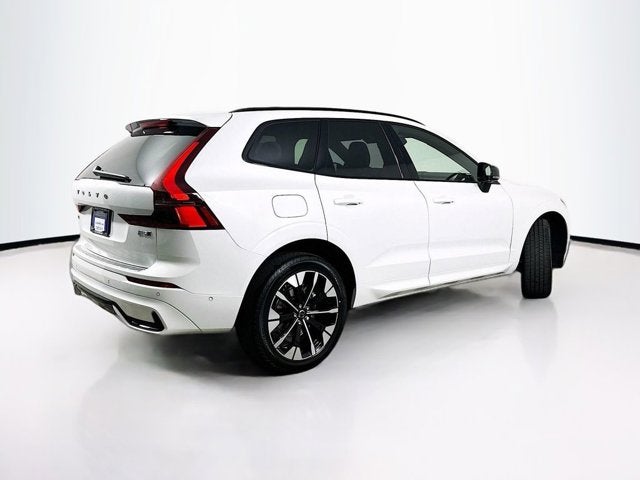 2026 Volvo XC60 Plus