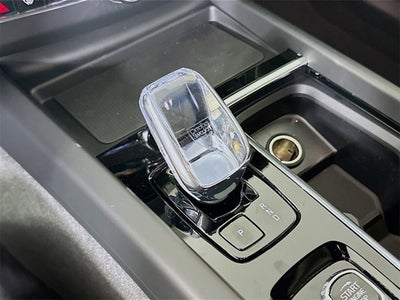 2026 Volvo XC60 Plus