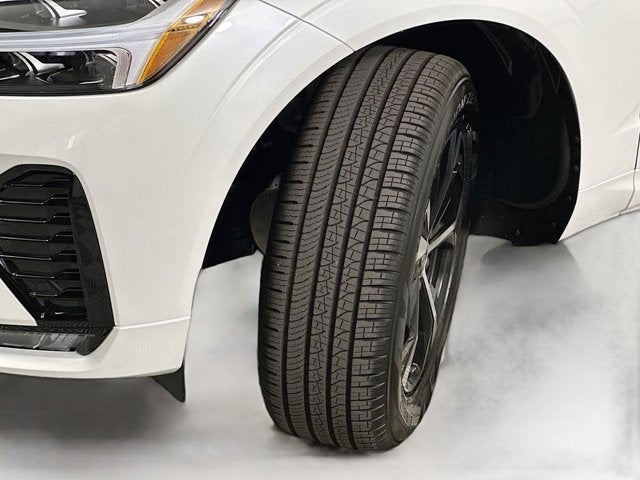 2026 Volvo XC60 Core