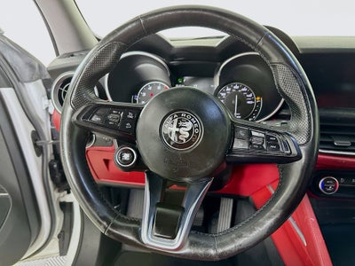 2020 Alfa Romeo Stelvio Base